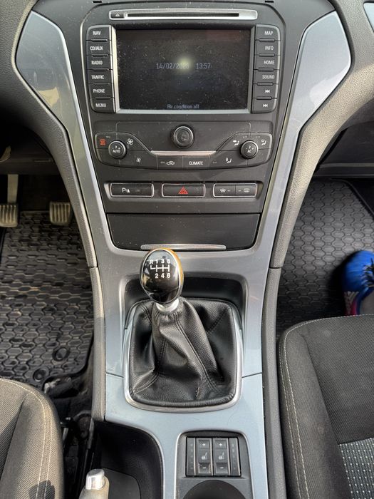 Ford Mondeo 2.0 diesel , 2011 , Navi