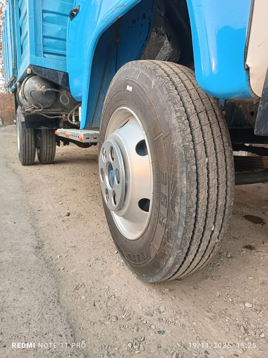 Gaz 53 sotiladi yili 1998