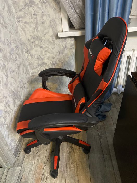 Кресло игровое  Xtreon