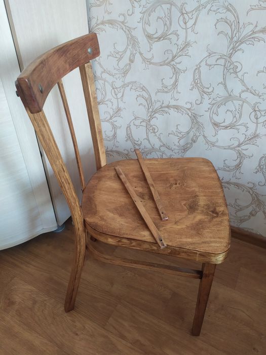 Продам стулья бу