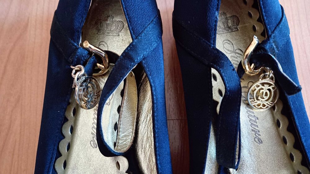 Juicy Couture сандали платформи