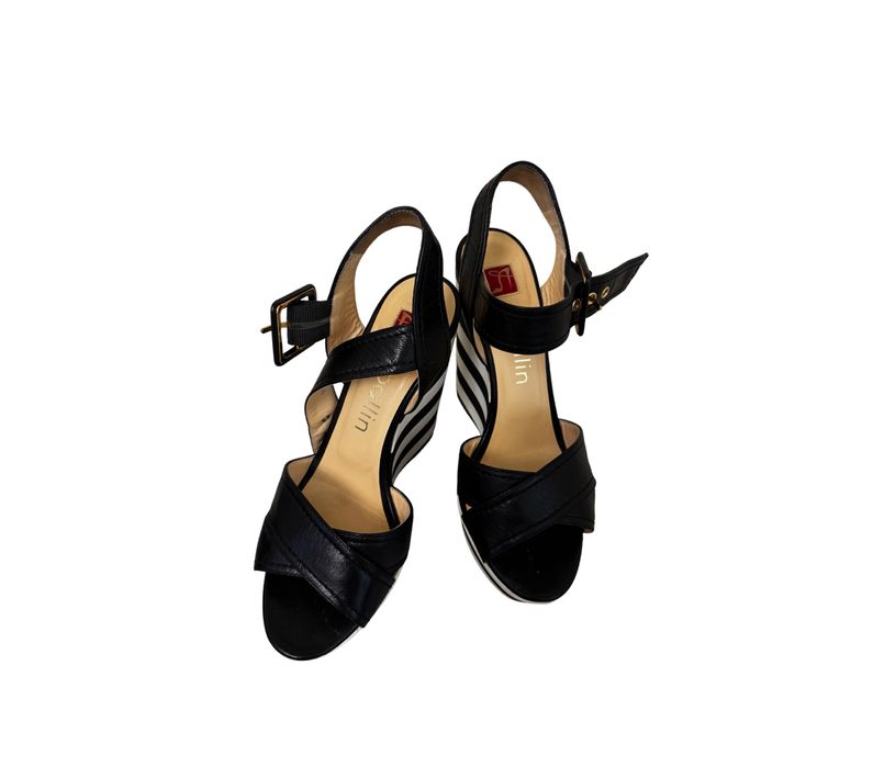 Продам босоножки Ballin