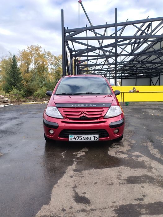 Автомобиль Ситроен