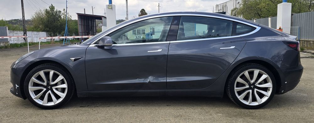 Tesla model 3 Standard range plus pt piese / dezmembrat
