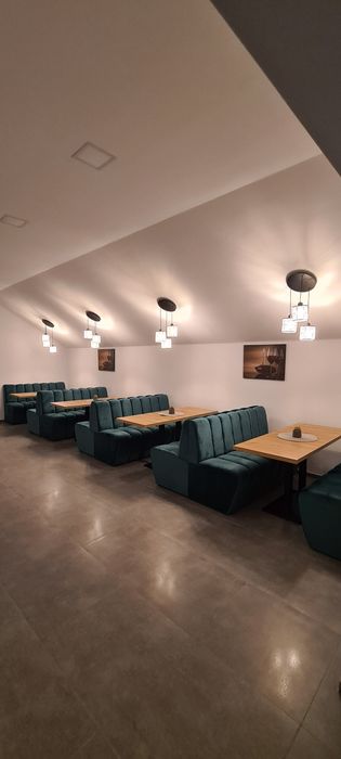 Canapele banchete matlasate restaurant bar cafenea bistro pub club