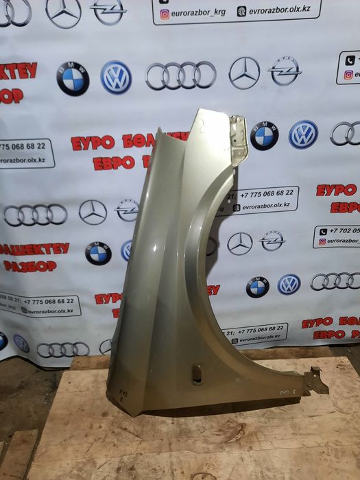 Правое крыло на Премьеру Р12