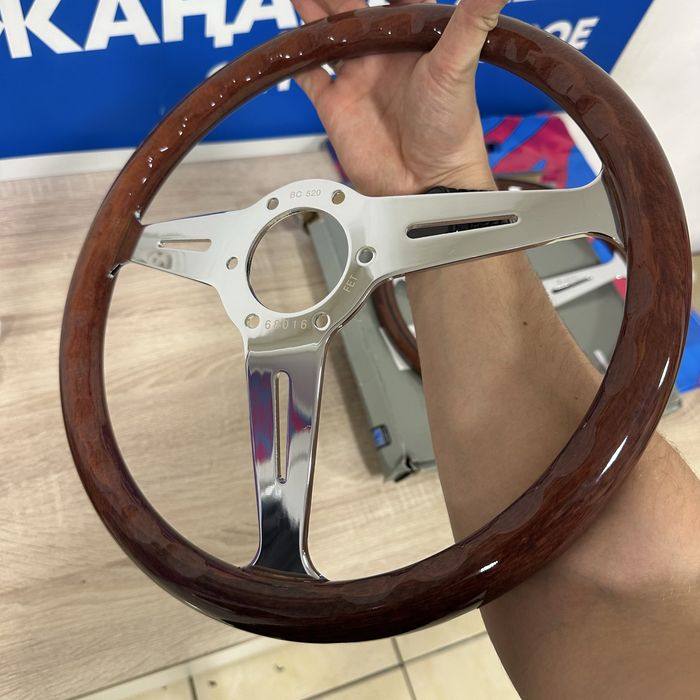 Руль Nardi под дерево