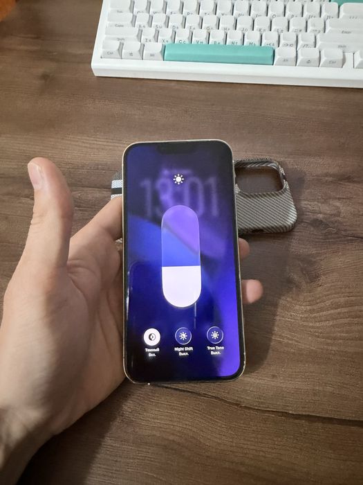 Продам iPhone 13 Pro на 256 ГБ