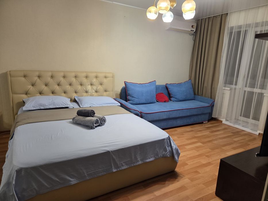 Сдается квартира по Мустафина посуточно