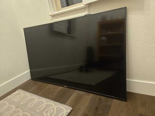 Телевизор Sony Модел: Bravia KD-65A1  за ремонт