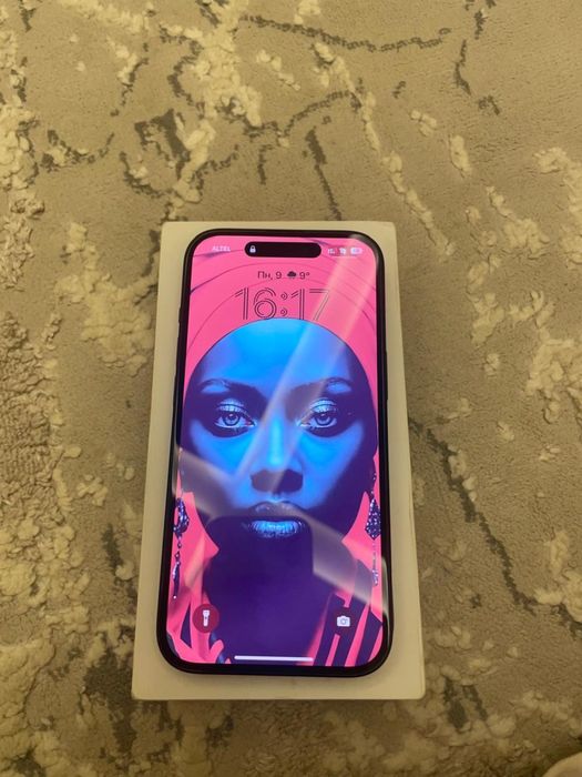 Айфон 15 128 гб.