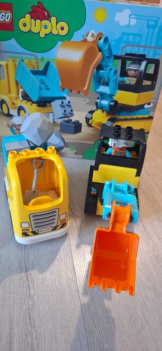 Lego Duplo багер и камион
