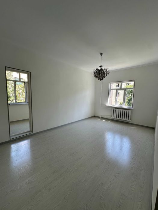 Продается 1/3/5  19кв 2/3 балкон