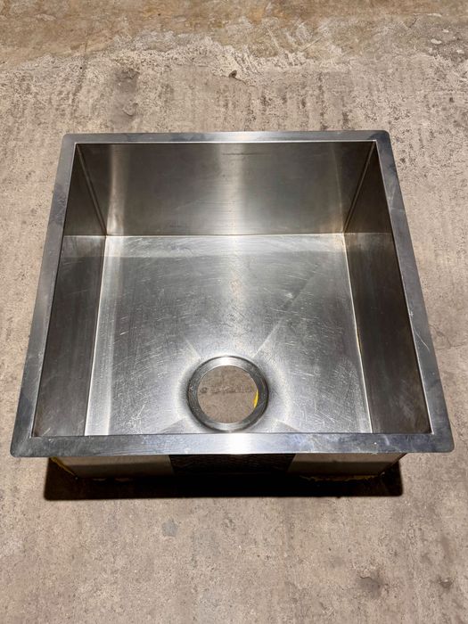 Мивка Pyramis Tetragon 45X40