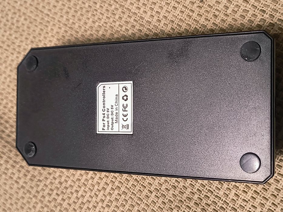 Двойно Зарядно за ps4 контролер/джойстик