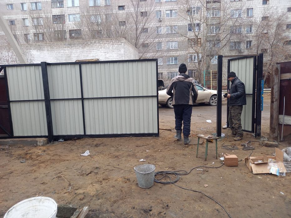 Ворота откотный распошный заборы