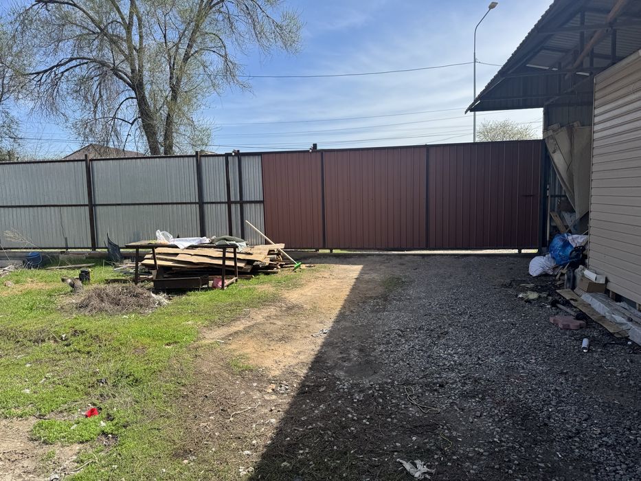 Продам дом барачного типа байсерке