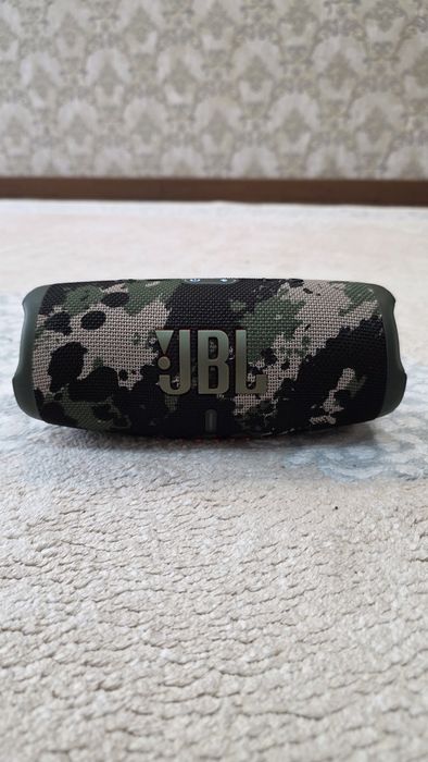 Портативная колонка JBL Charge 5