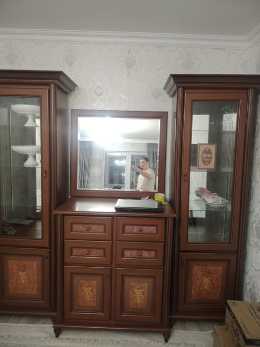 Сервант для гостиной