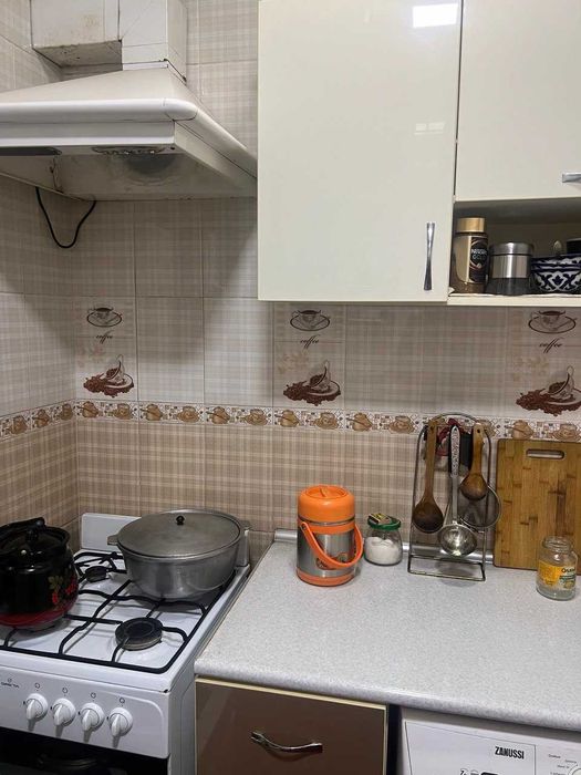 3 xonali uy ijaraga beriladi, Chilonzor 18-kvartal, remonti yaxshi.