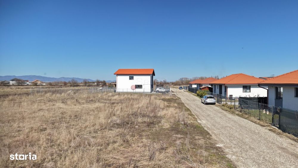 Teren intravilan Stupini - Brasov