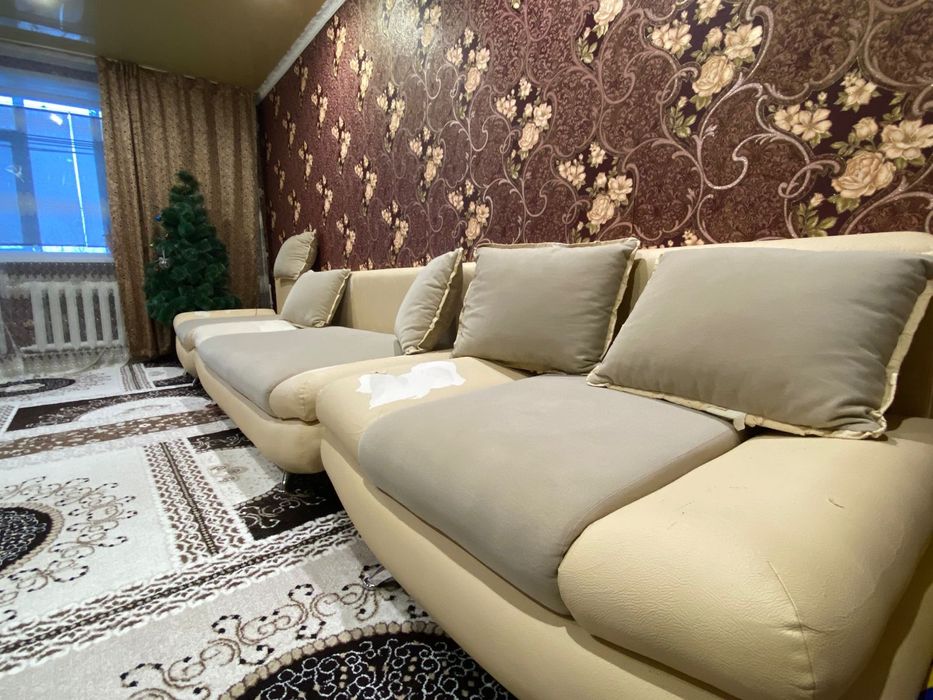 Продам диван 20000