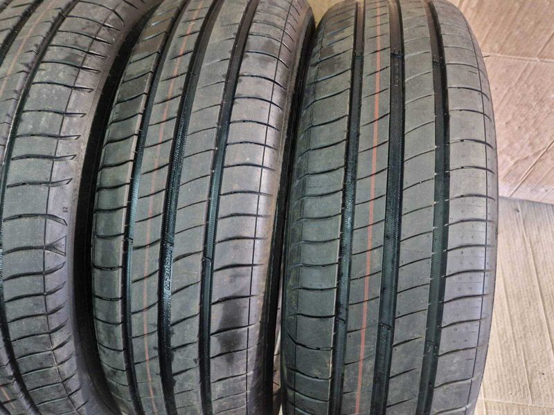 4 Michelin  175/60/18
нови летни гуми DOT4223