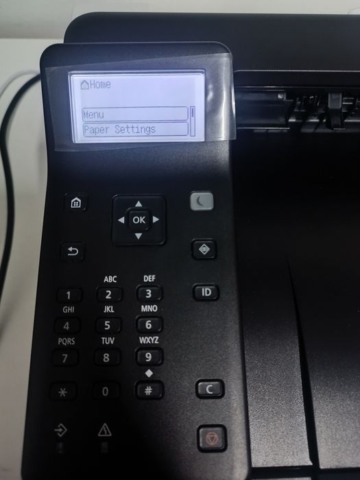 Canon rangsiz tezkor printer sotiladi.