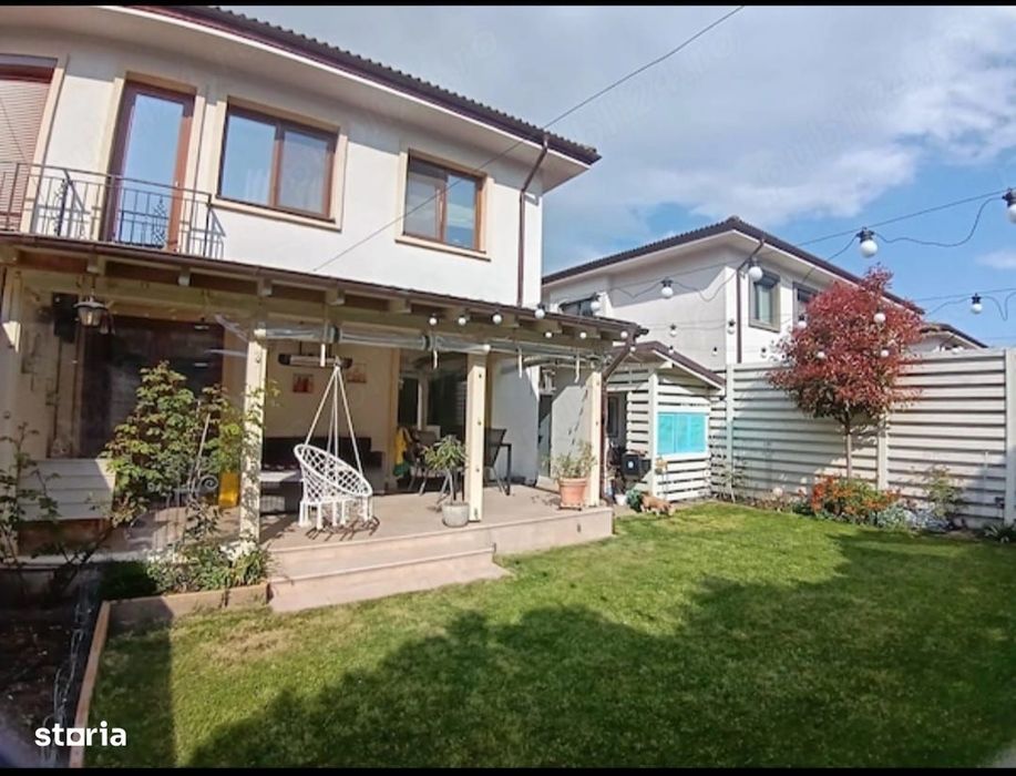Exclusivitate ! Vila tip duplex in localitatea Ovidiu, aproape de lac!