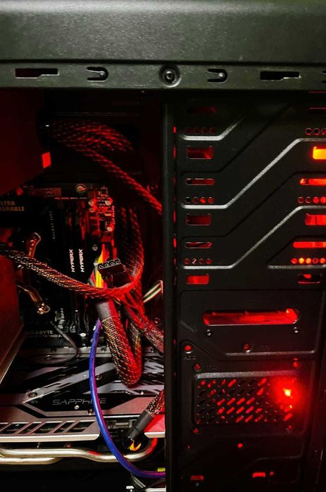 その他 i5 8500/8GB/SSD250GB/RX570 4GB/win10 その他 i5 8500/8GB/SSD250GB/RX570 4GB/win10 i5 8500/8GB/SSD250GB