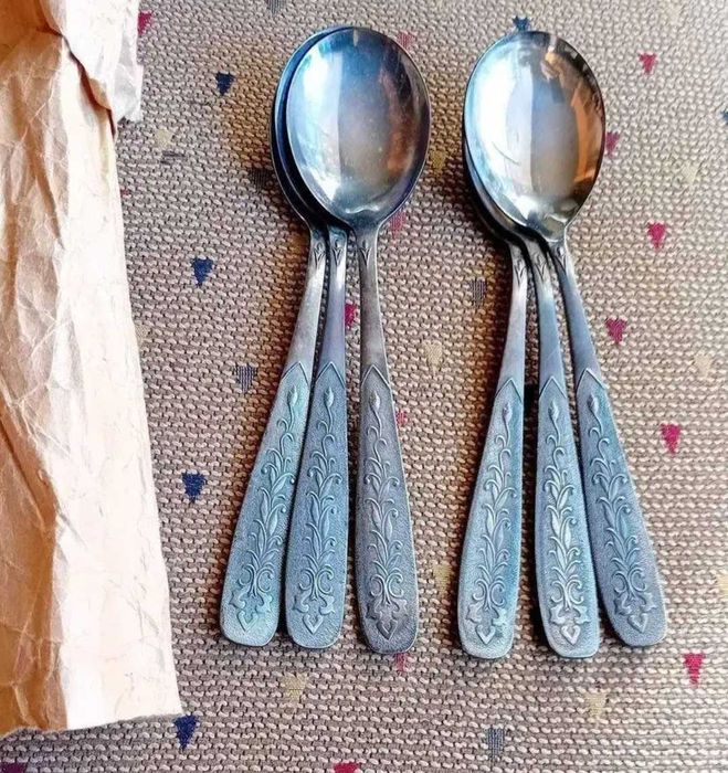 Руски прибори за хранене и готвене