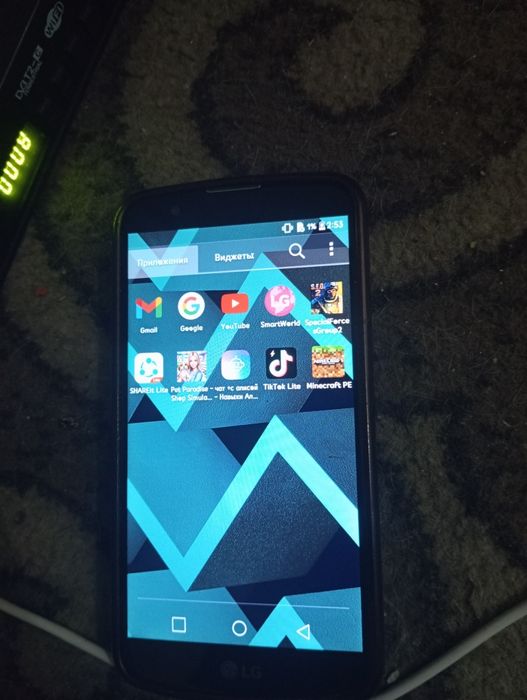 LG k10 в хорошем состоянии