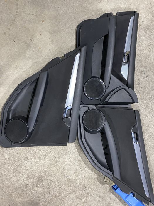 Платнен салон с ПОДГРЕВ за W204 Комби.