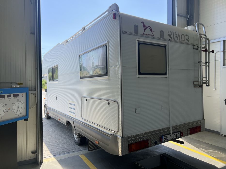 Vand autorulota Mercedes Spriinter312