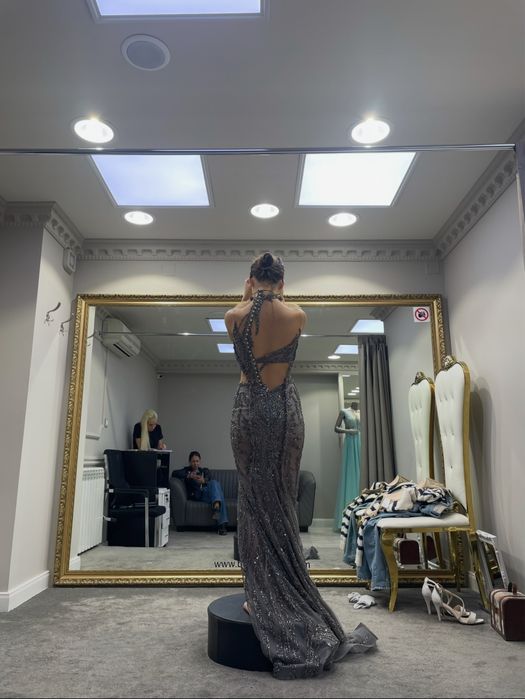 Елегантна бална рокля с бляскави детайли, BERNA MODA