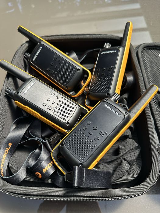 Statie radio Motorola TALKABOUT T82 Extreme Quad set 4 buc - in garantie