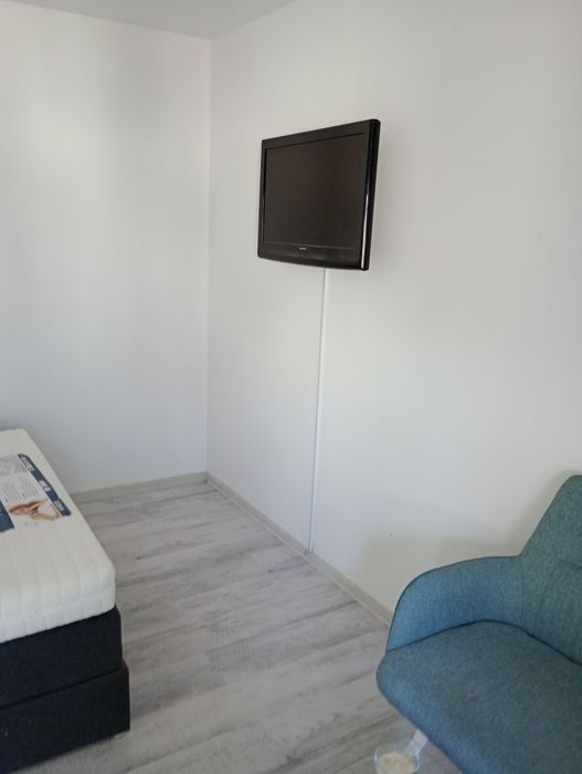 Închiriez apartament cu 1 cameră în orașul Călan vis â vis de Penny