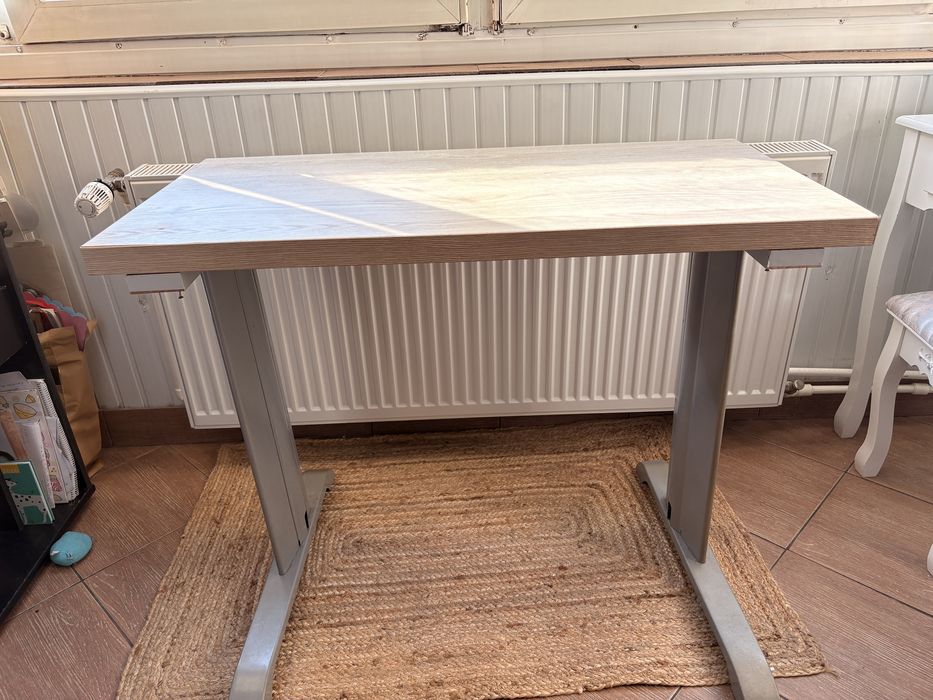 Birou  marime medie