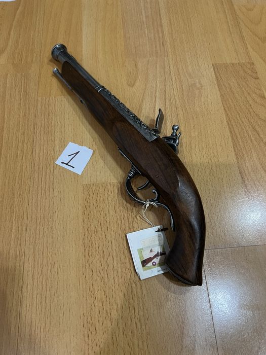 Реплика на кремъклия, различни модели