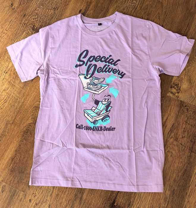 Промо за 15 лева - 2 бр. мъжки тениски Mister tee - от М до 2 ХЛ