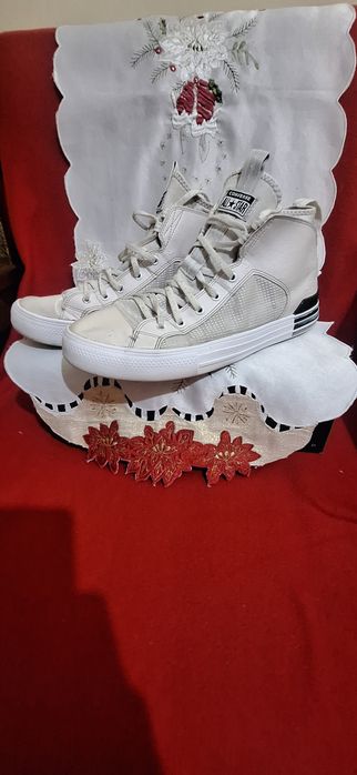 Tenisi CONVERSE ALBI marimea 44