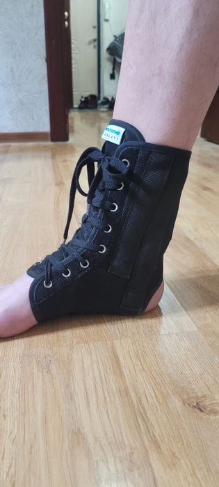 Продам голеностоп ортез