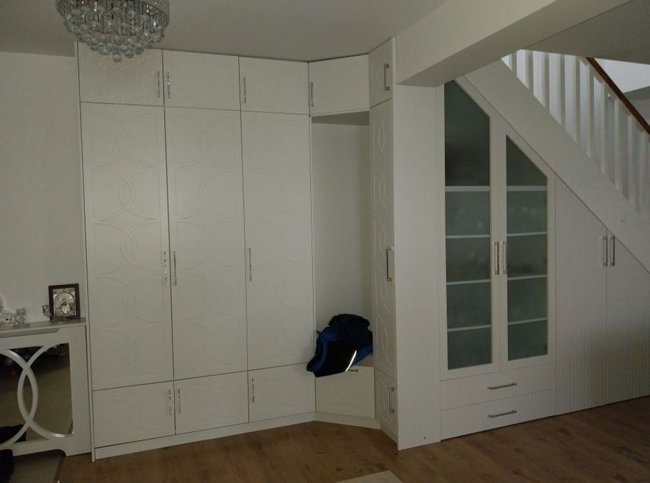 Montaje mobila / montare mobilier