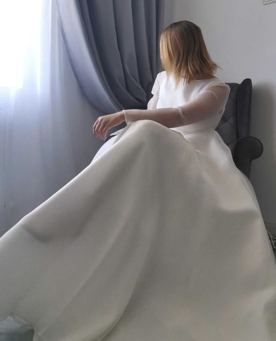 Vând Rochie mireasa noua din matase naturala