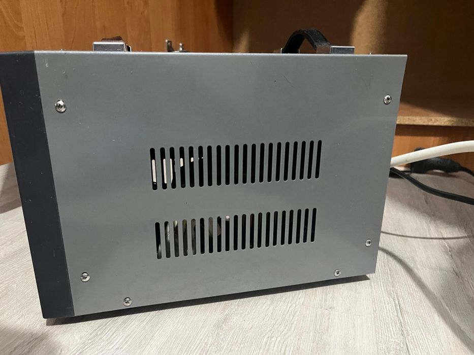 Стабилизатор Ресанта 5000Вт