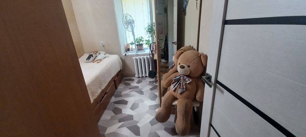 Продается  2 комнатная квартира