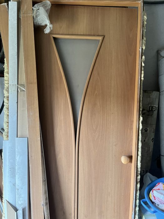 Продам двери межкомнатные