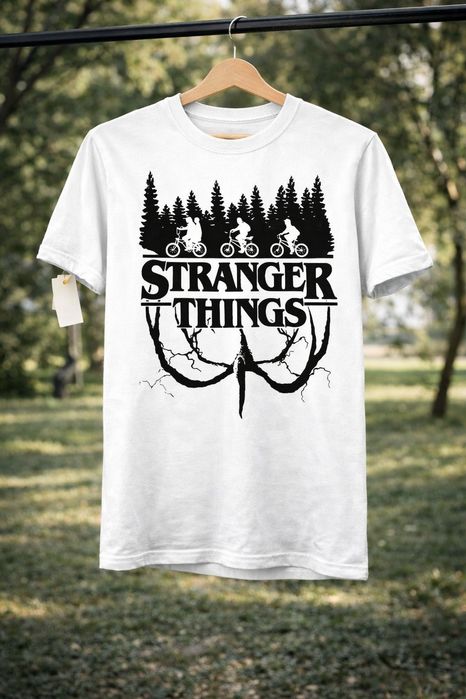 Фен артикули Stranger Things – тениски, чаши, чанти