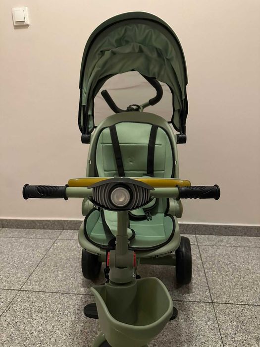 Триколка с въртяща се седалка Sport - Нова