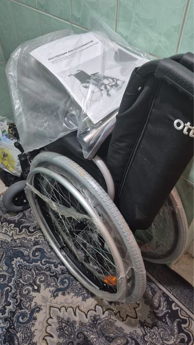 Инвалидная коляска